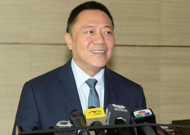 Leong Vai Tac reaffirms ban on hiring of non-local dealers