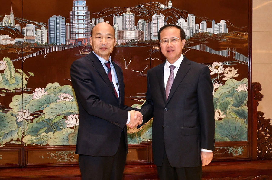 Kaohsiung mayor meets liaison chief and Chief Executive
