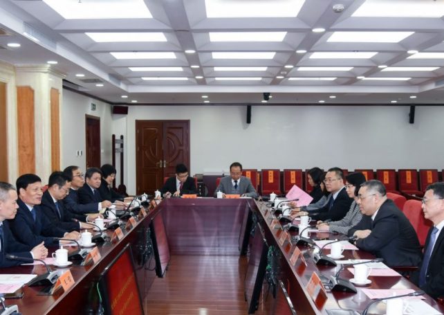 Chui in Beijing seeks science, technology innovation cooperation