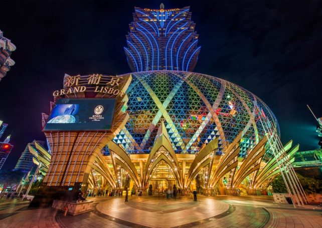 Macau government casino concessions for SJM and MGM extended to June 2022