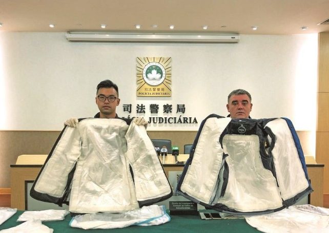 South African caught at airport with 4.5 kg of cocaine, worth 12 million patacas