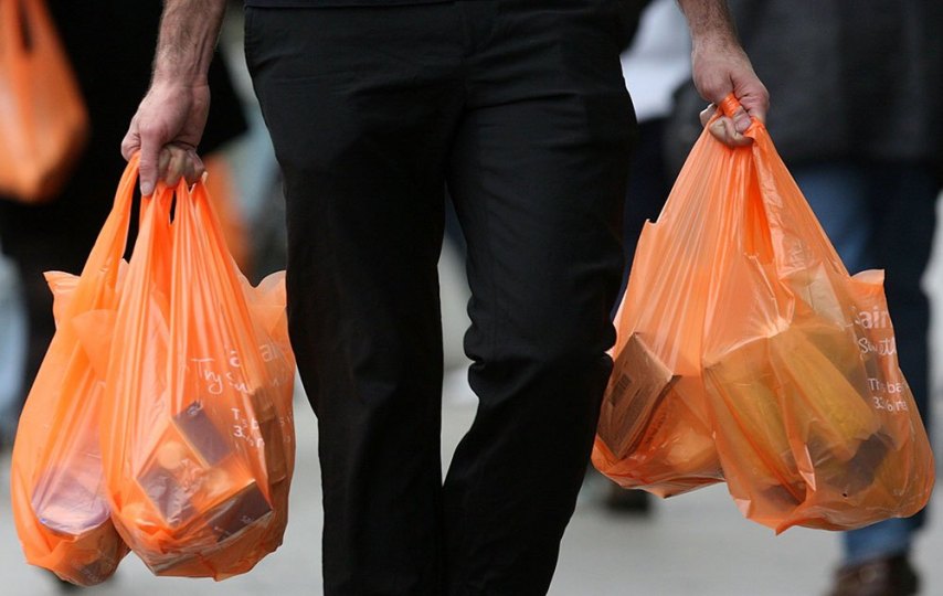 Plastic bag law to start on November 18