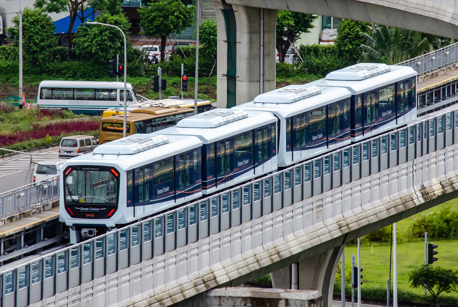 LRT boasts 68,800 passengers in 1st 3 days