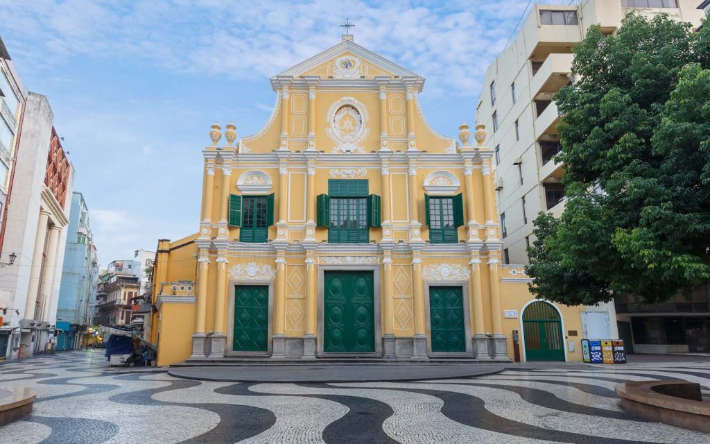 The first Portuguese newspaper in China - A Abelha da China (The China Bee) - was published in the St Dominic’s Church in 1822