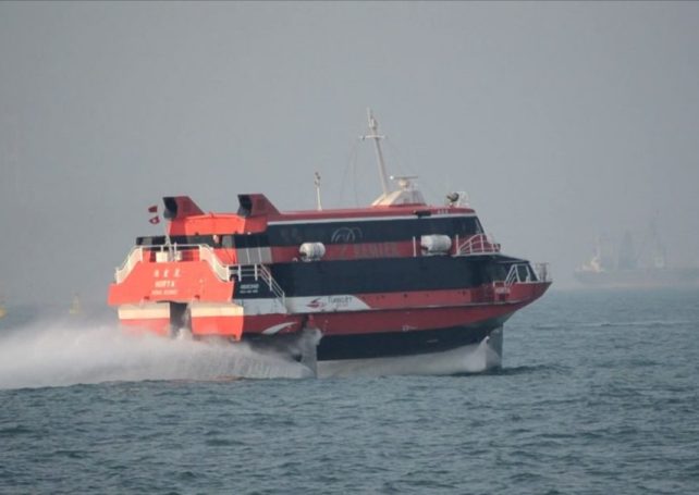 Maritime transports between Macau and Hong Kong to stop at Monday mid-night