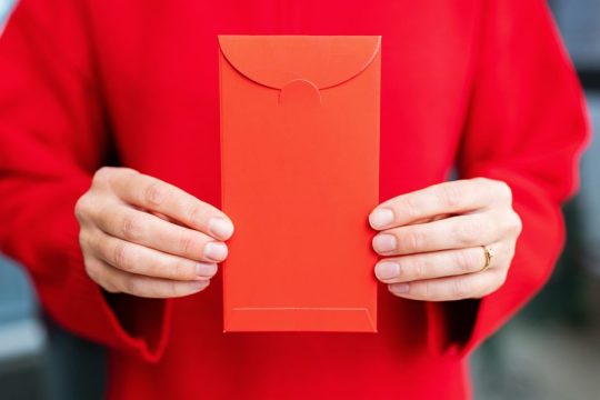 ‘How much should I give?’ The 8 red envelope rules of Chinese New Year