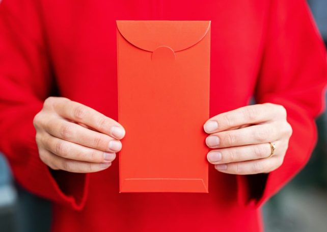 ‘How much should I give?’ The 8 red envelope rules of Chinese New Year