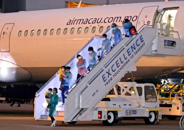Charter flight evacuates 57 Macau residents from Hubei