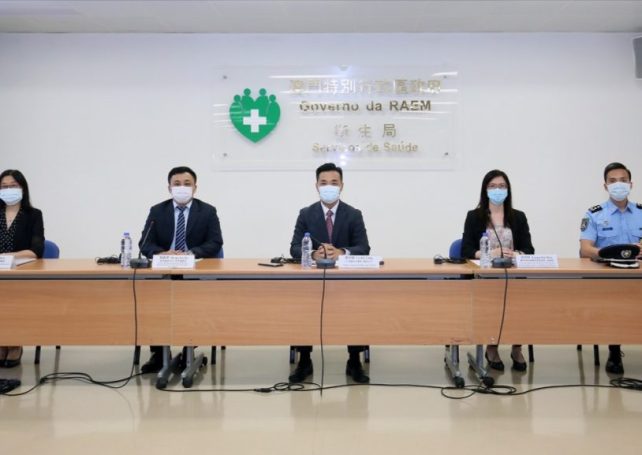Parents can buy 10 facemasks for each kid aged between 5 & 8 from today (Update)