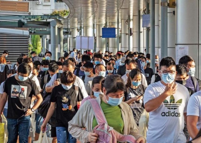 Border-crossers held up after technical glitches stymie Macao Health Code system