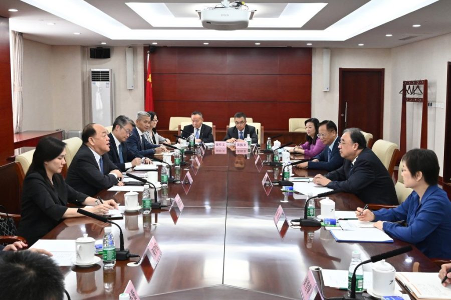 Ho meets with health & finance chiefs in Beijing to boost cooperation