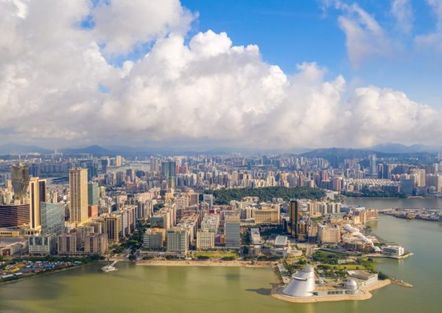 Hong Kong-Macao tax arrangement in force