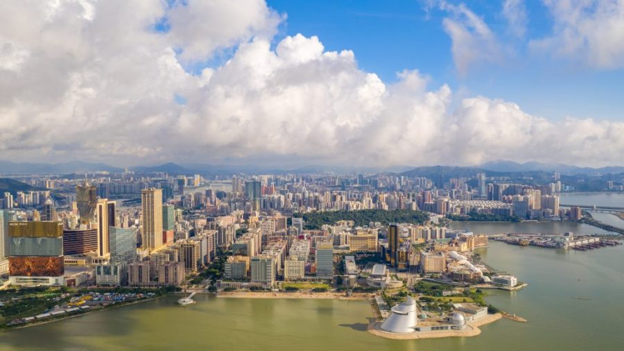 Hong Kong-Macao tax arrangement in force