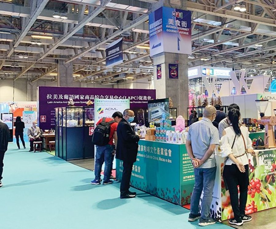 MIF, MFE, PLPEX triple event signs 52 deals on 1st day