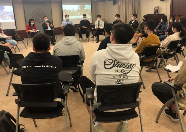 Students share experience as 1-day interns at sci-tech firms in Guangdong