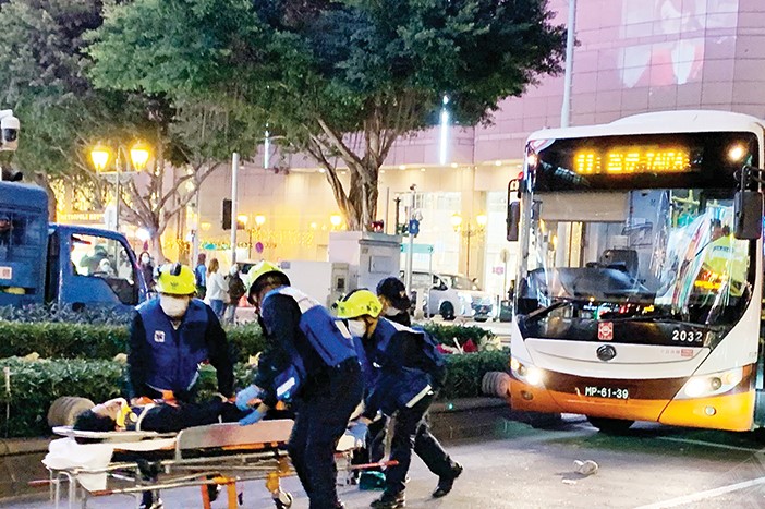 20-year-old man hit by bus in city centre