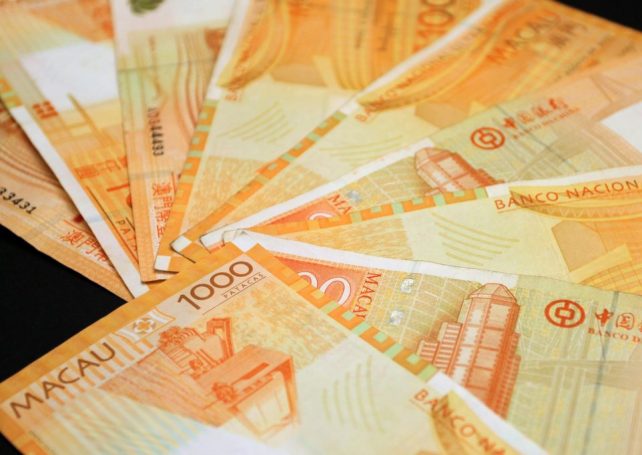 Government to make cash hand-outs in 2022 despite ‘critical’ economic situation