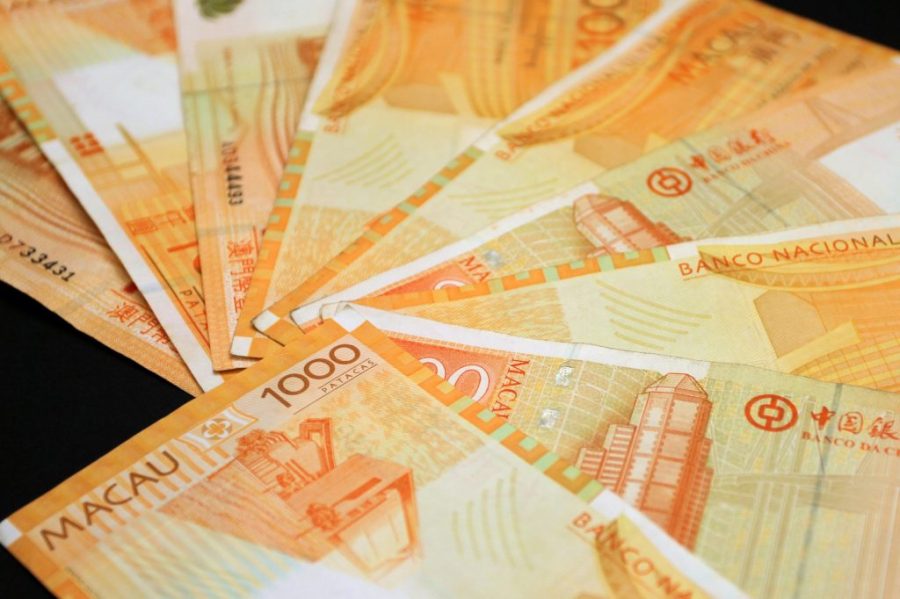 Government to make cash hand-outs in 2022 despite ‘critical’ economic situation