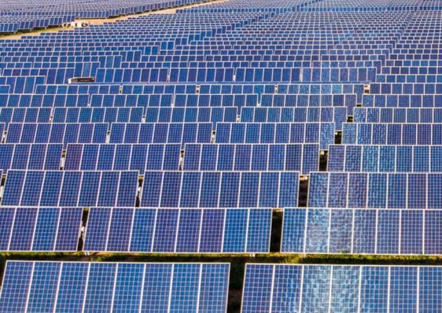 Chinese construction giants to build US$ 1 billion solar energy complex in Brazil