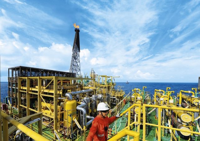 Chinese oil majors to pay US$ 2.94 billion for Brazilian field exploration