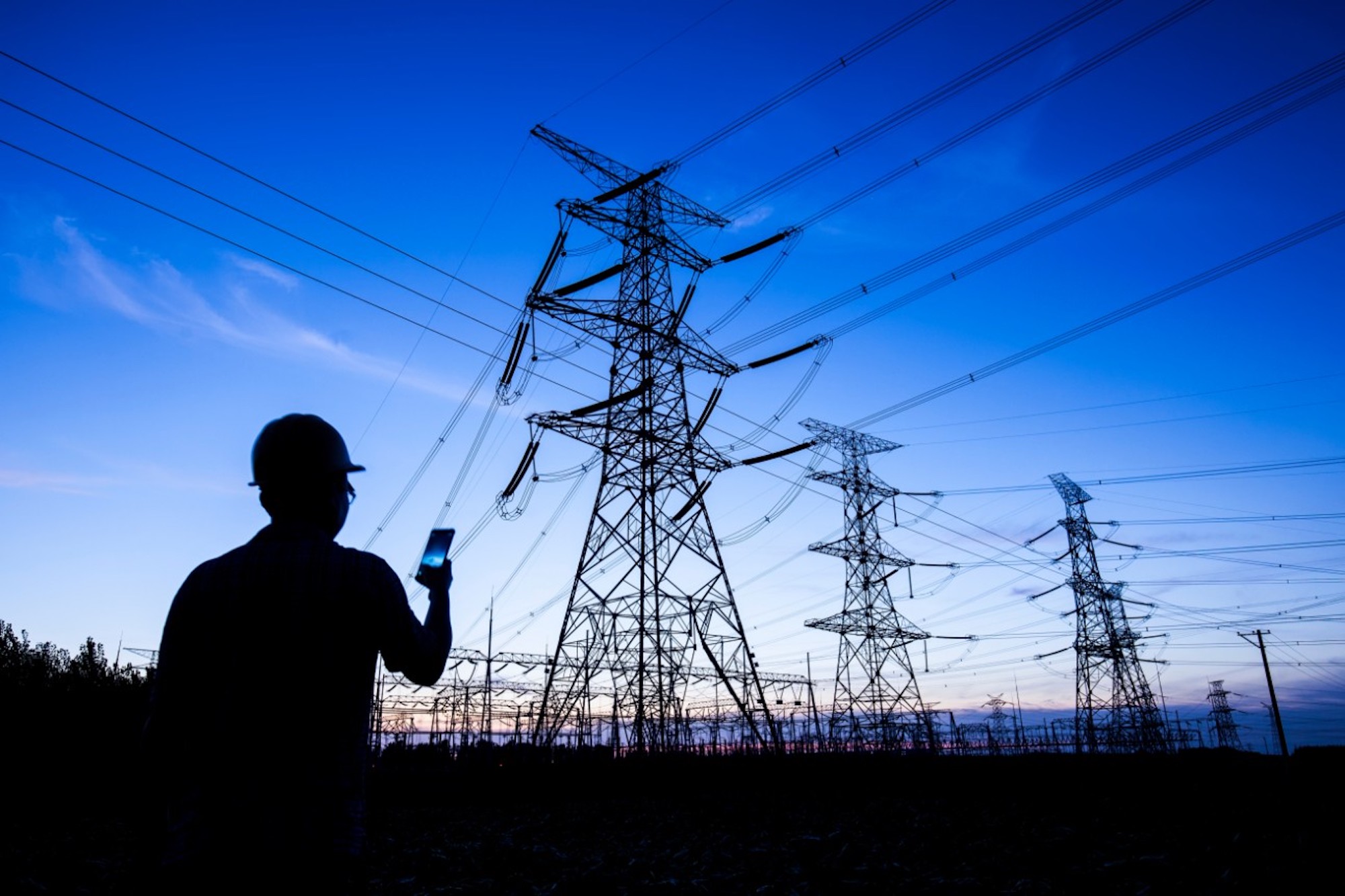 EDP and Shanghai Shemar Power win Brazil electricity bids