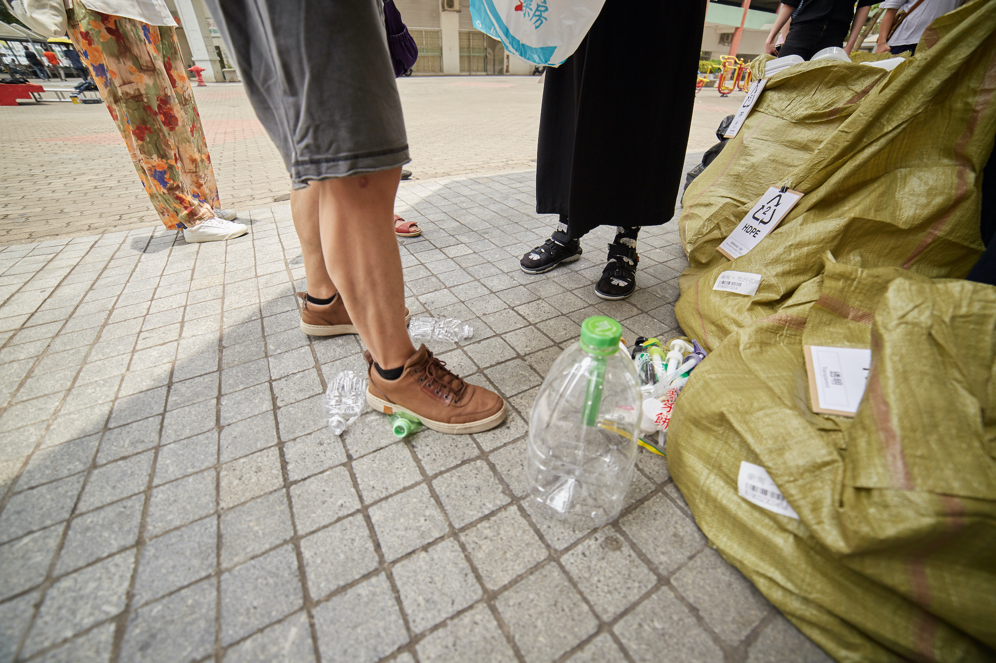 Collecting plastic waste