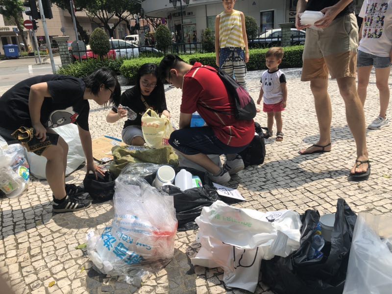 Macau for Waste Reduction organises recycling stations across Macao