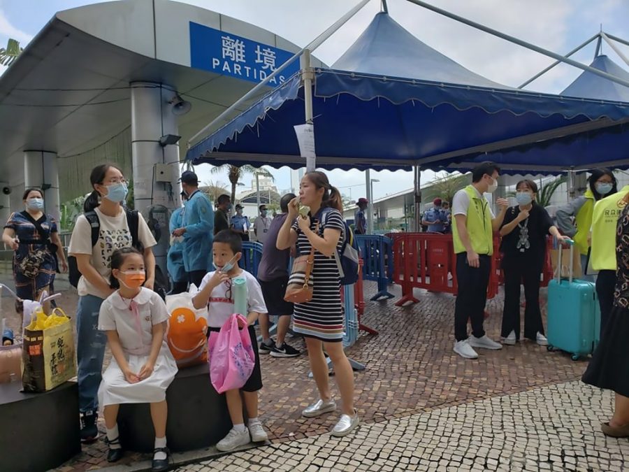 Cross-border students stuck in Macao can now quarantine at home in Zhuhai