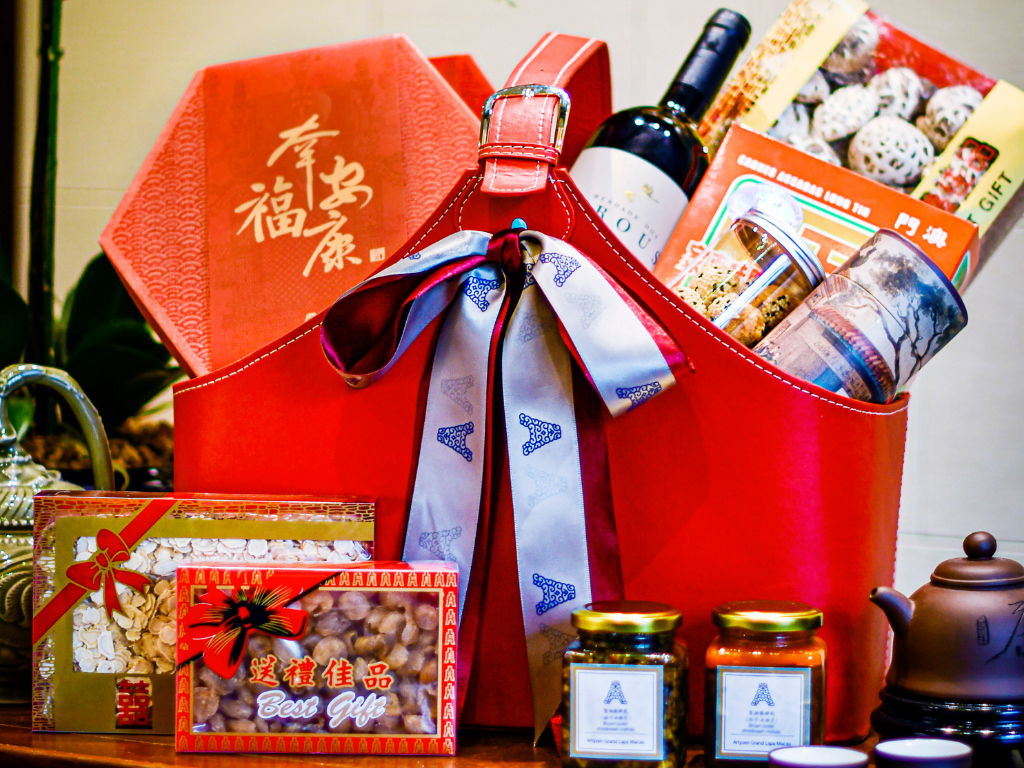 Artyzen Grand Lapa Chinese New Year Hamper