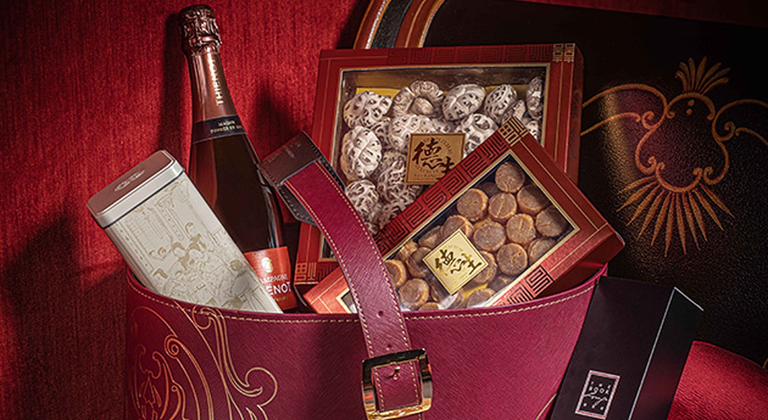 Grand Lisboa Palace Chinese New Year Hampers