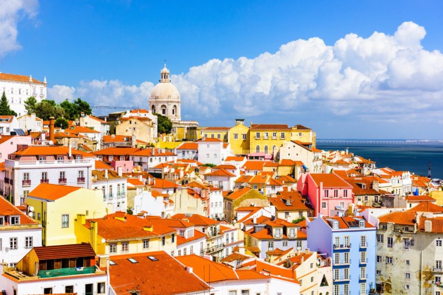 Chinese nationals still lead quest for Golden Visas in Portugal