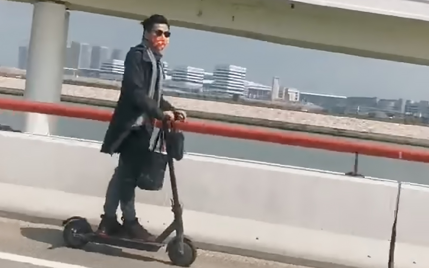 E-scooter rider faces MOP 600 fine