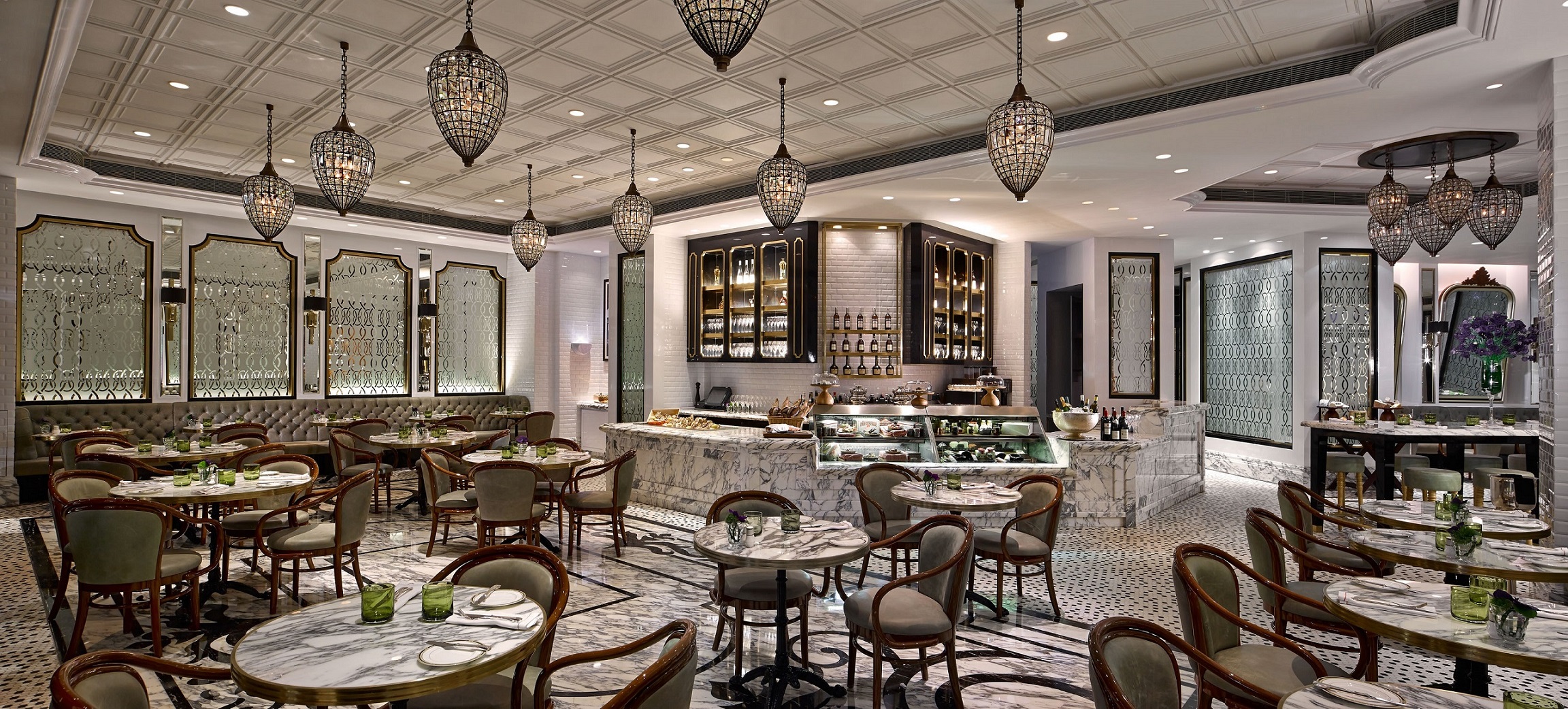 The Ritz-Carlton Cafe