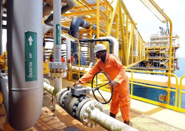 China lockdowns may hamper Angolan oil output