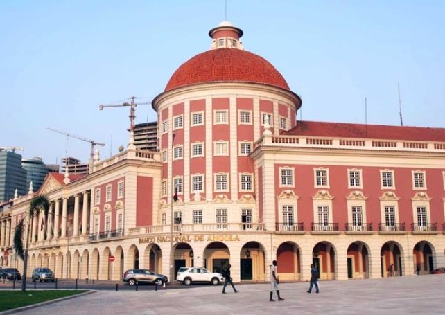 Angola revises credit rules for commercial banks