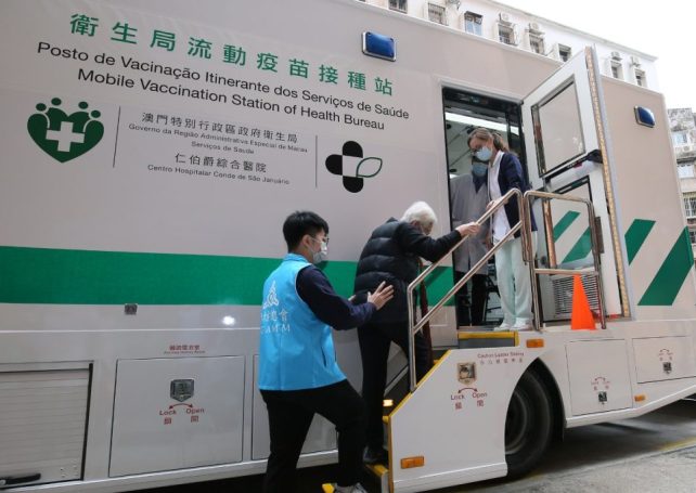 Health Bureau’s new mobile unit jabs 183 Ilha Verde residents in three days