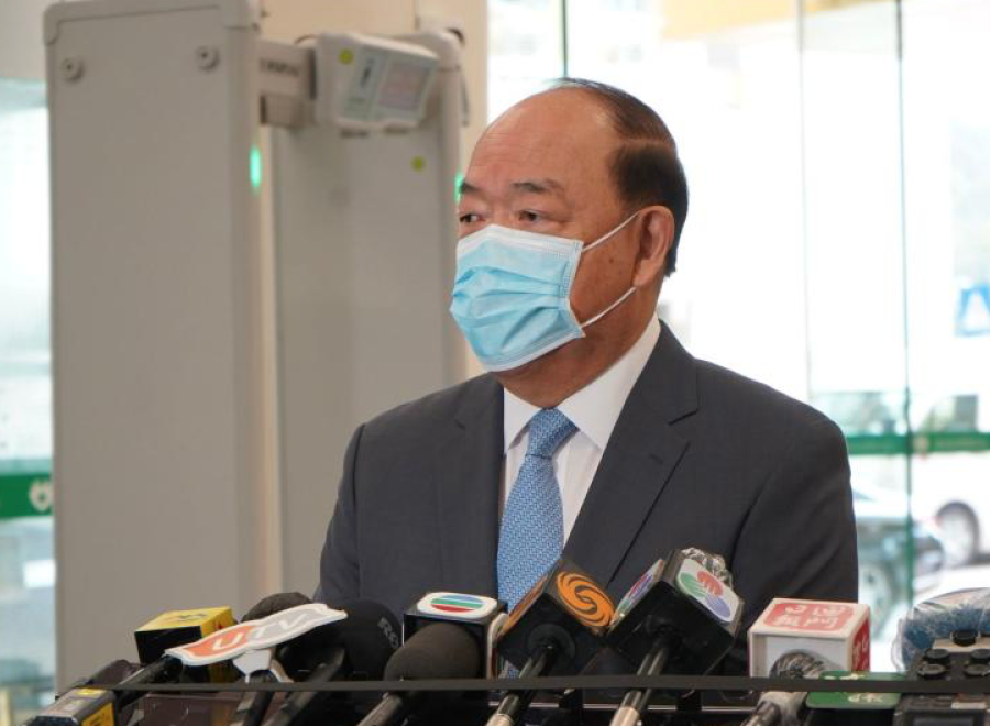 Chief Executive Ho Iat Seng says government considering reducing quarantine to 7-10 days