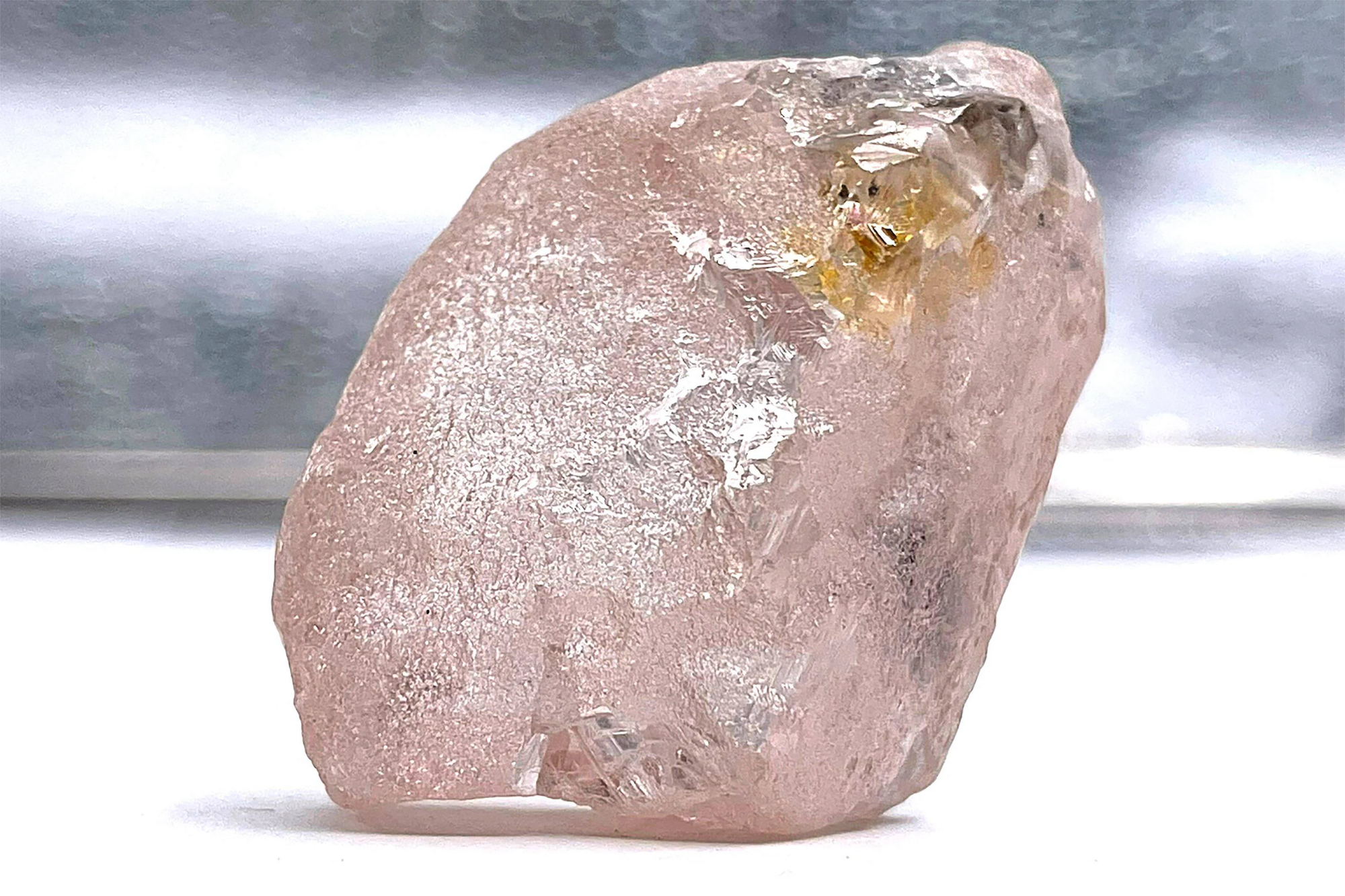 Rare pink diamond, largest in 300 years, found in Angola