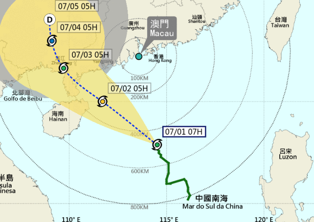 Typhoon Chaba edges closer to Macao