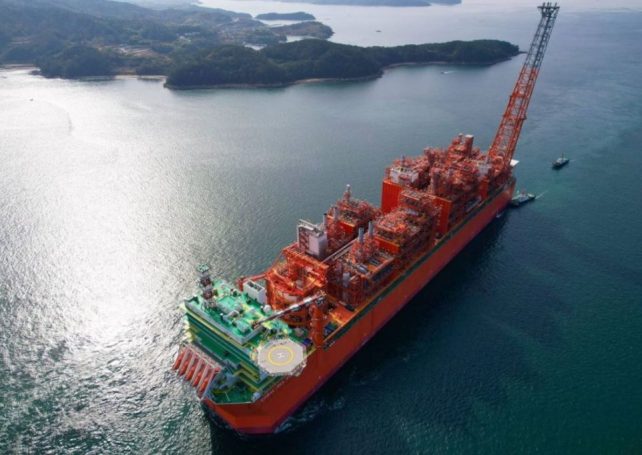 Mozambique starts exporting liquefied natural gas