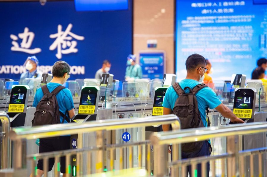 Zhuhai bans Omicron-infected individuals coming from Macao for 30 days