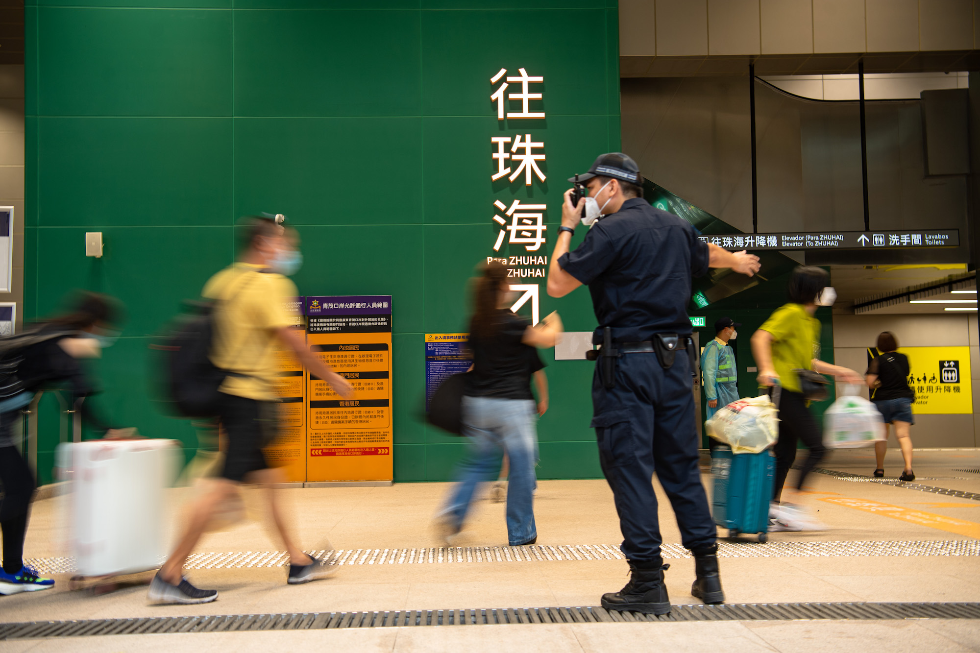 Surge in Covid-19 cases sees Zhuhai-Macao travel restrictions extended until 31 October