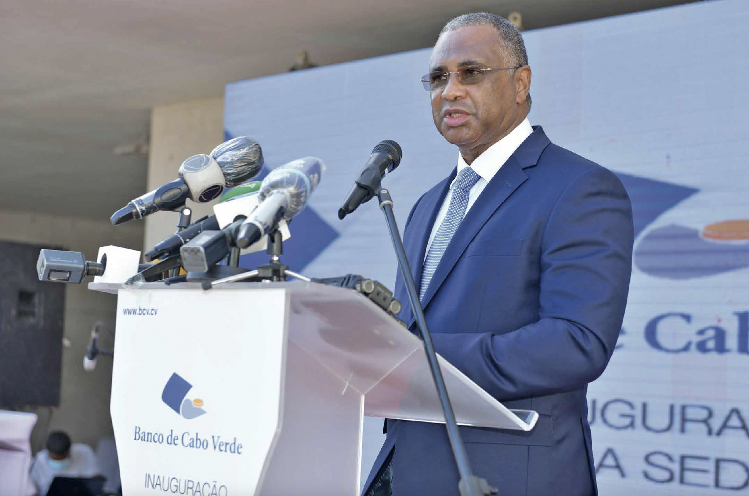 Cabo Verde central bank doubles 2022 GDP growth forecast to 8%