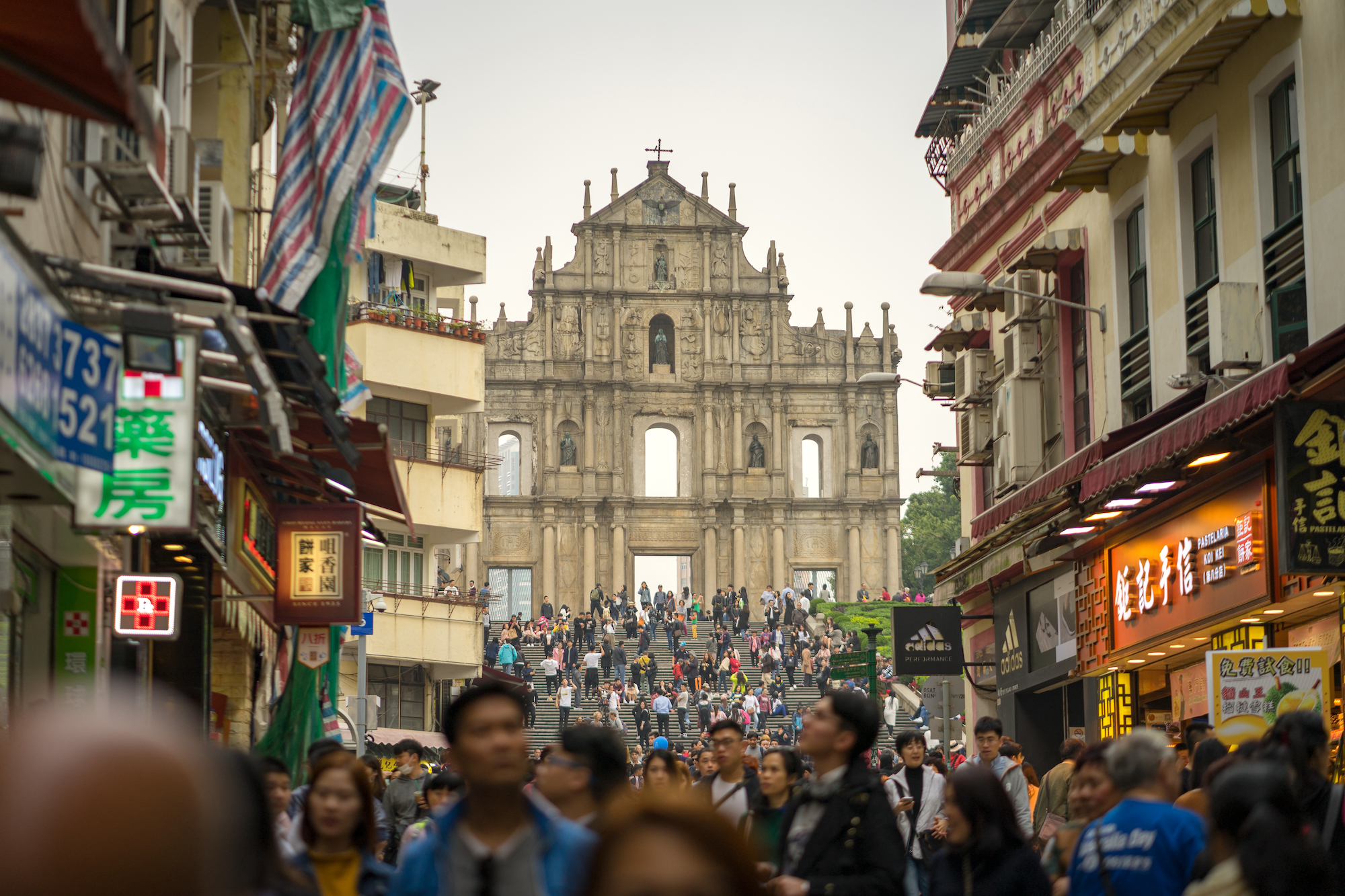 The Monetary Authority is planning to expand cashless payments in Macao