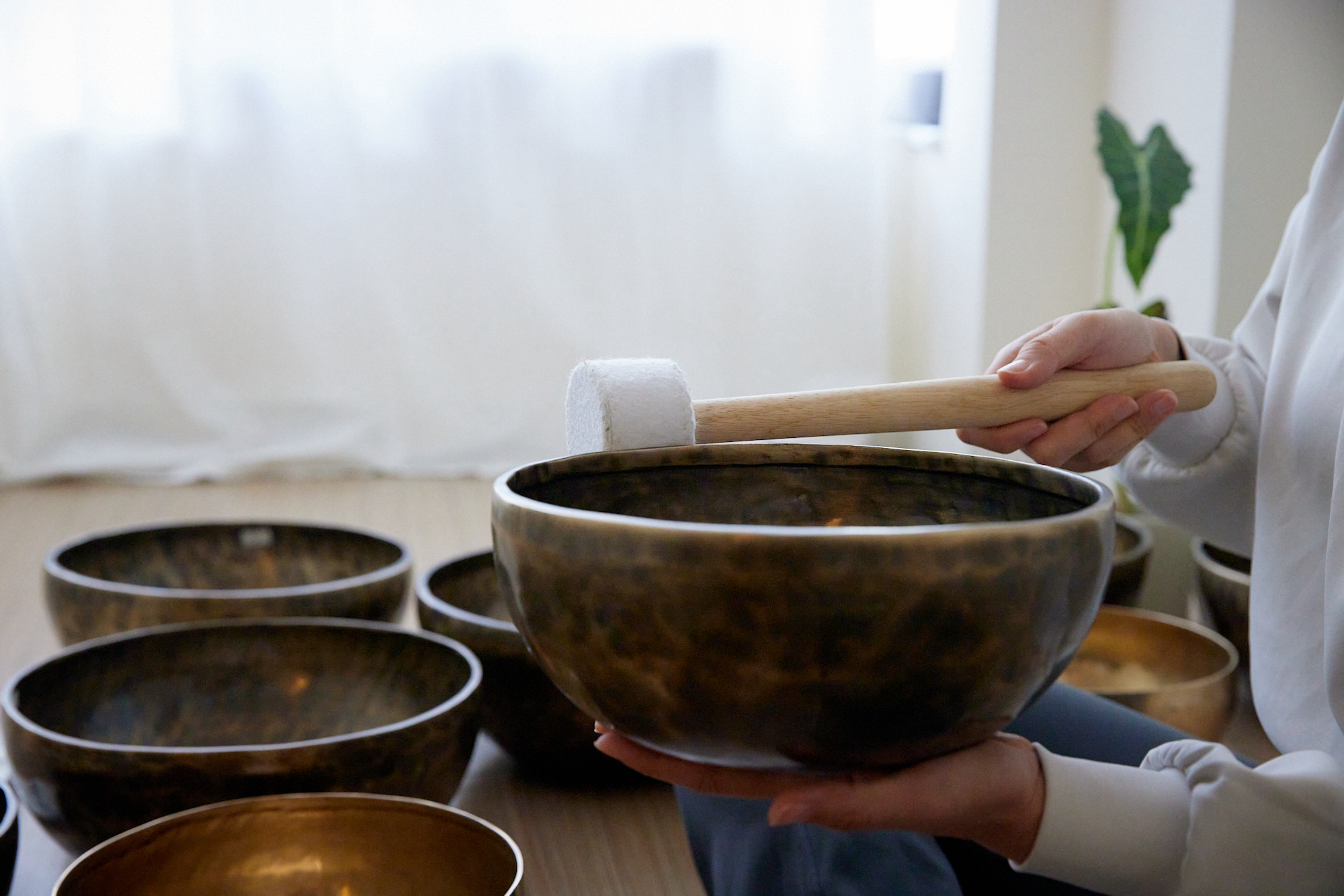 Singing bowl meditation