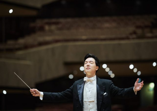 Macao prodigy Lio Kuok Man conducts Macao Orchestra for the first time