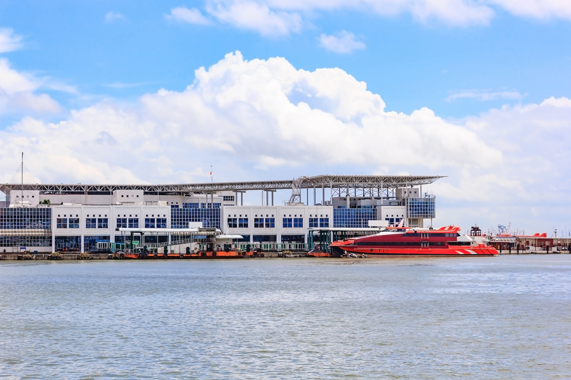 First ferry between Macao’s Outer Harbour Ferry Terminal and Hong Kong’s Sheung Wan berthed yesterday morning