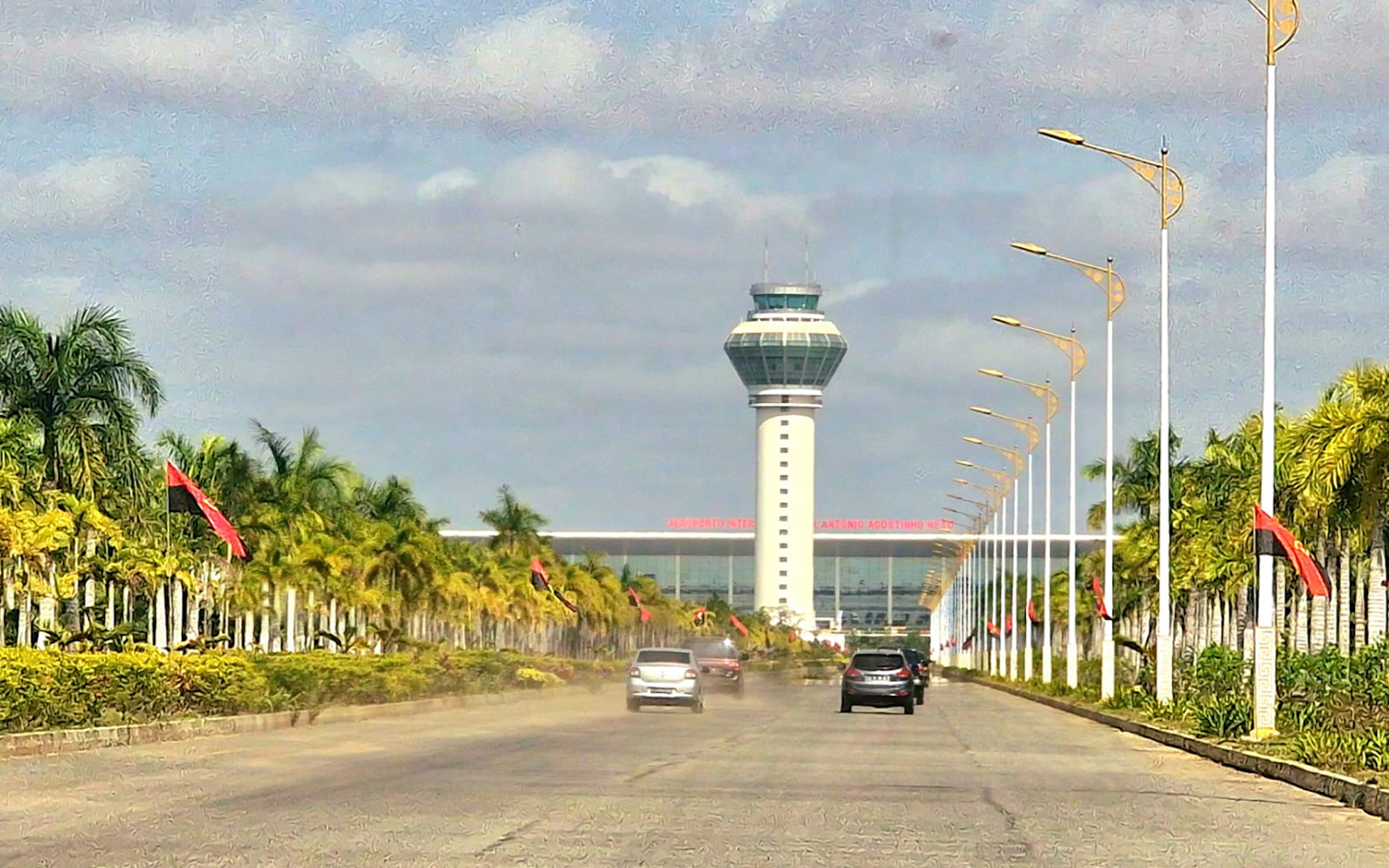 The new international airport in Luanda could start operating at the end of the year