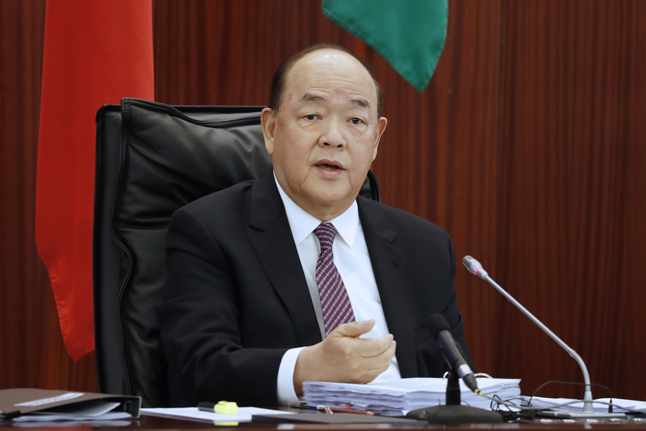 Chief Executive Ho Iat Seng in April 2023 talks about Macao's bond market
