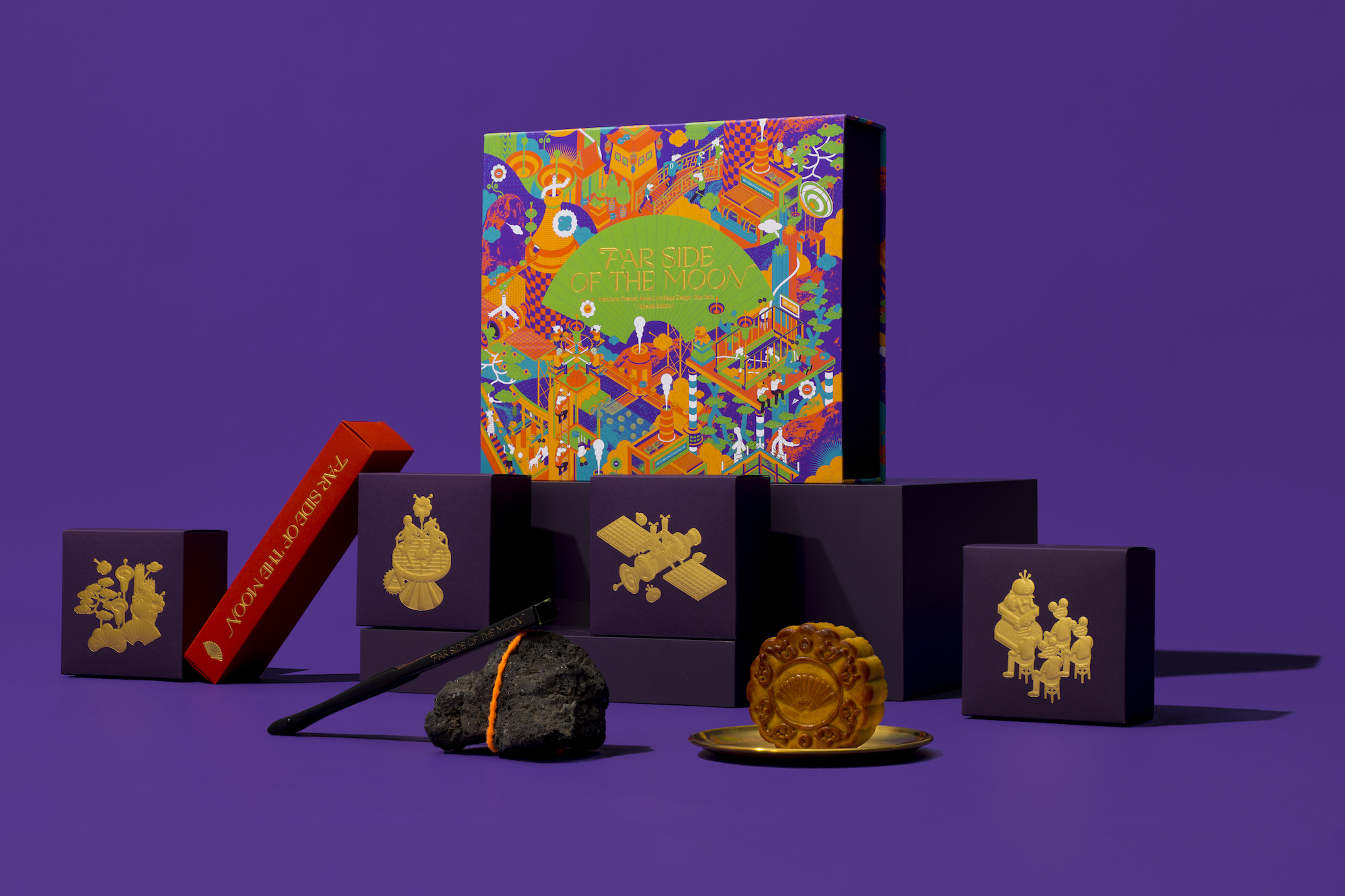 Mandarin Oriental’s Mid-Autumn Festival mooncake gift boxes